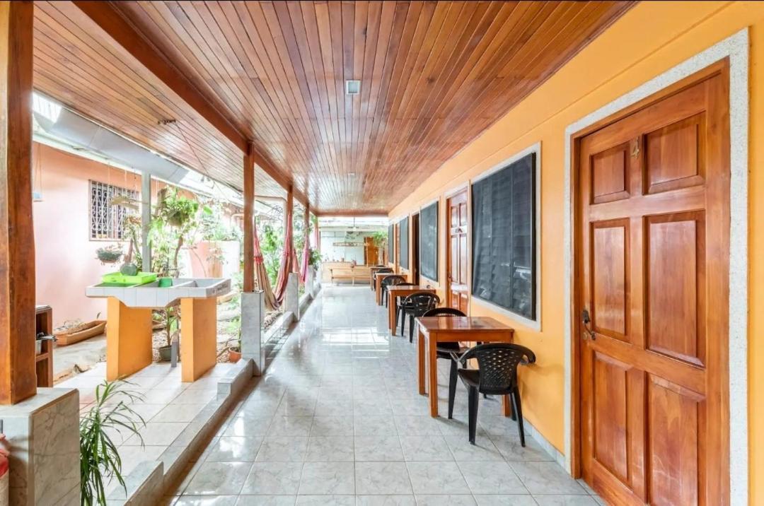 Cocobolo Surf Hotel & School Playa Santa Teresa  Eksteriør billede